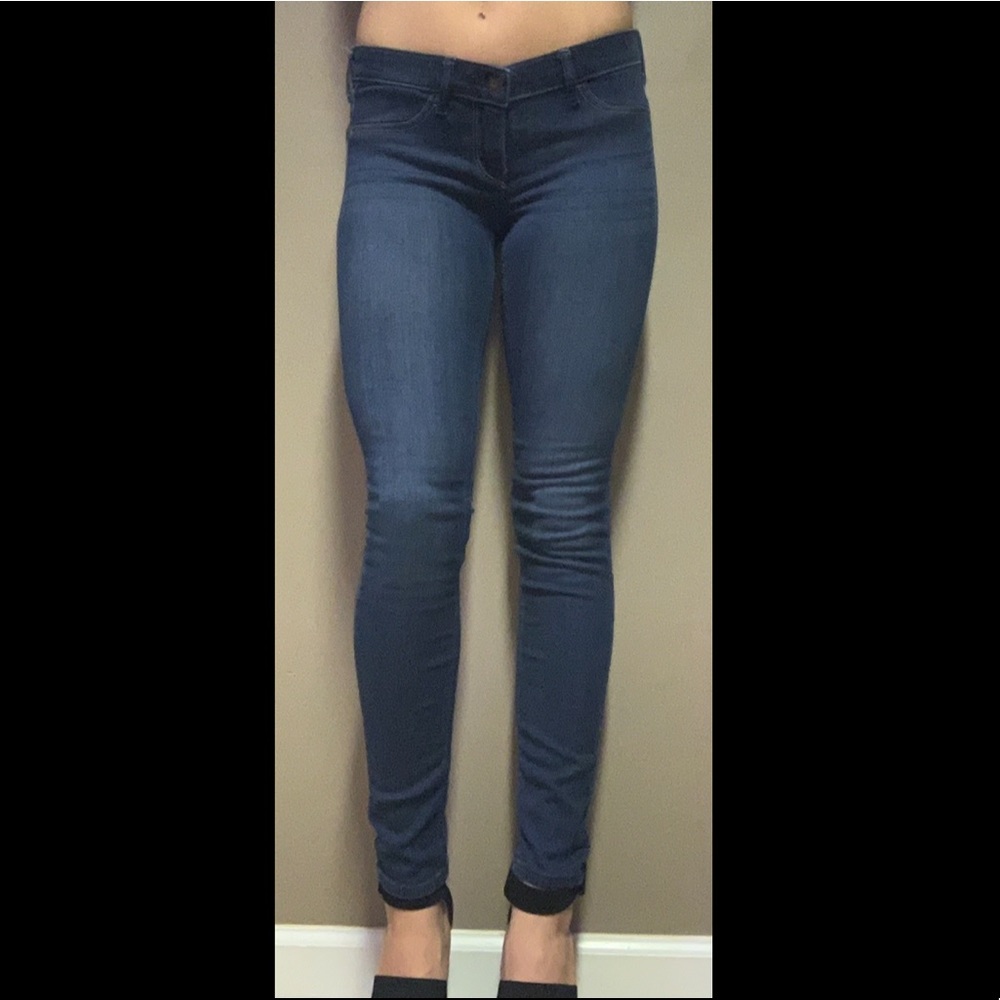 Dark Wash Low Rise Hollister Jeggings Size 3